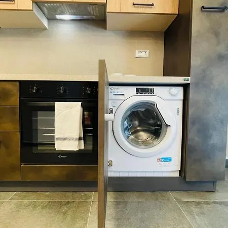 Linda バルドネッキア