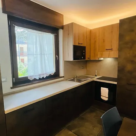 Linda アパート バルドネッキア